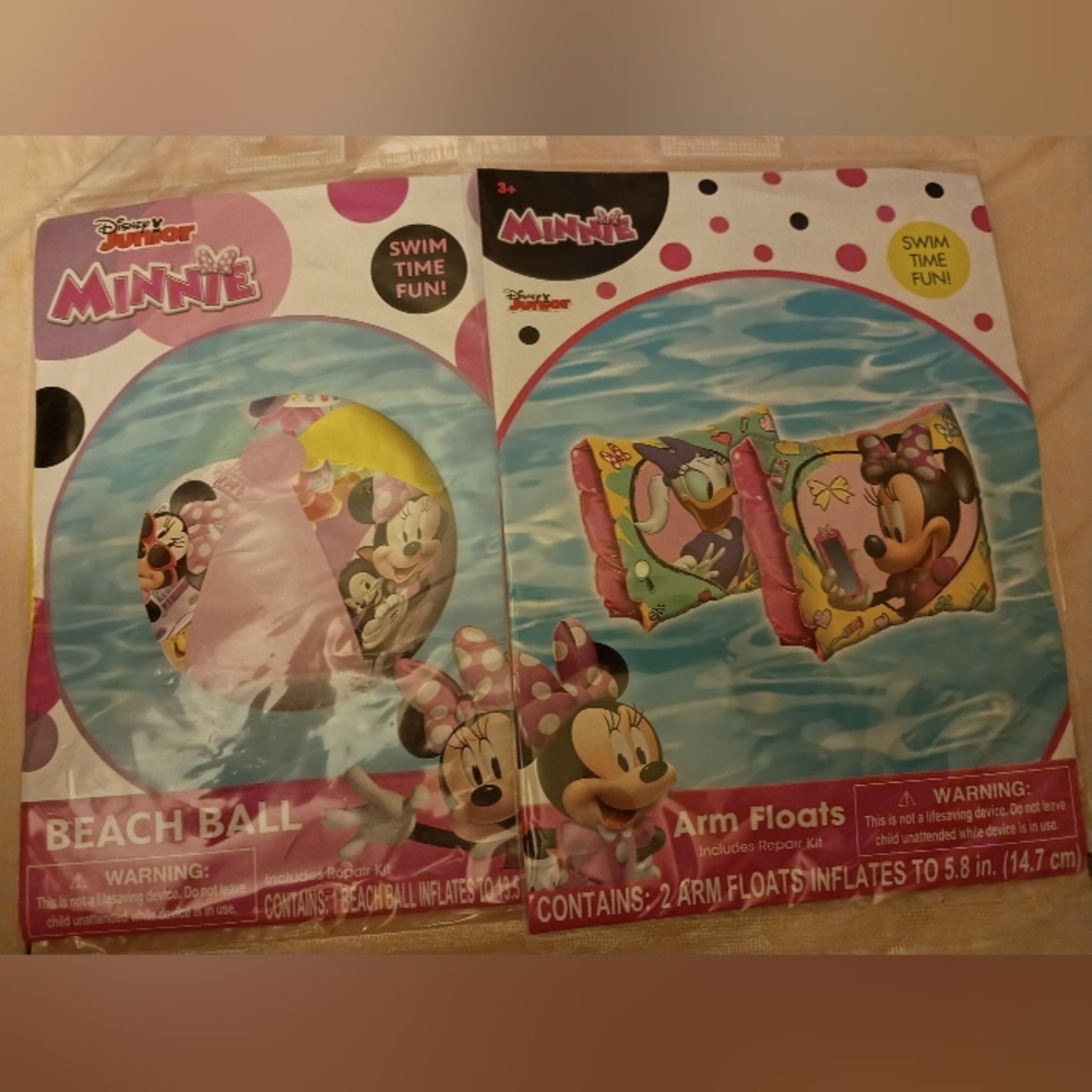 Disney Junior Minnie Bundle of 2 Beach Set, 1 Beach Ball & 1 Set Arm Floats, NWT